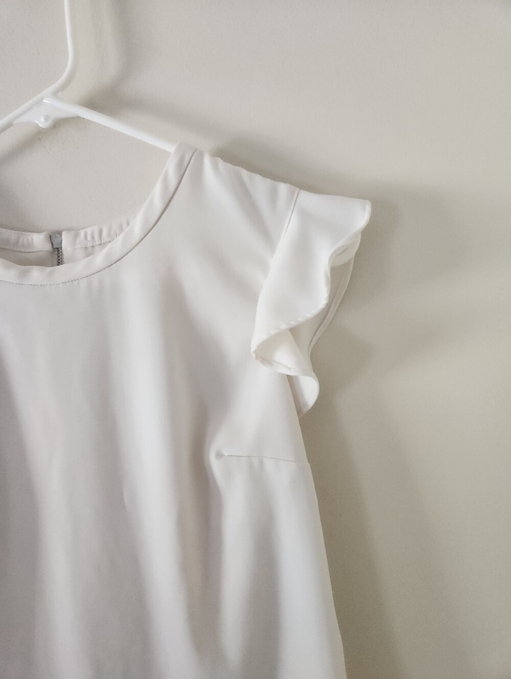 J Crew Ruffled Sleeve Top - Picture 3 of 6